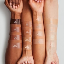 L'Oreal Paris Skin Tint Foundation Lumi Le Glow Tint Light Warm