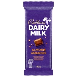 Cadbury DAIRY MILK Amandes, tablette de chocolat au lait 90 g, 3,33 $/100g