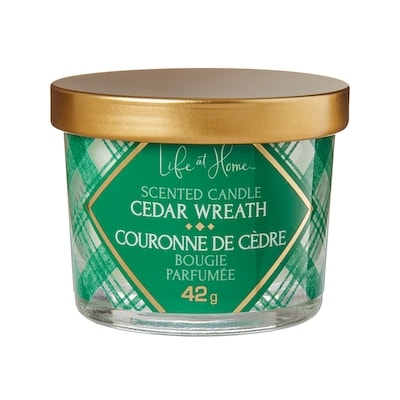 Life at Home Bougie parfumée Couronne de cèdre 1 ea, 2,00 $/1ch