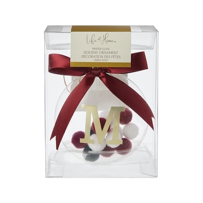 Life at Home Décoration des fêtes en verre avec pompons et monogramme – lettre M 1 ea, 7,00 $/1ch
