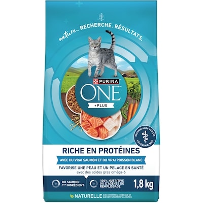 Purina ONE +plus formule au saumon et poisson de mer blanc à teneur élevée en protéines, nourriture sèche pour chats 1.8 kg, 0,78 $/100g