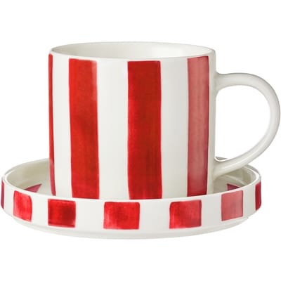 Life at Home Ensemble 2 pièces avec tasse et soucoupe – rouge 1 ea, 8,00 $/1ch