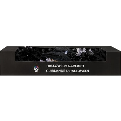 null Black Hydrangea Skull Garland 1 ea, $29.00/1ea