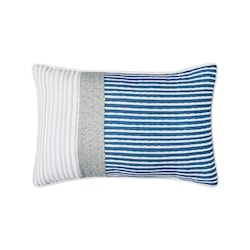 Life at Home Coussin d’extérieur décoratif oblong – rayures marine 1 ea, 19,00 $/1ch