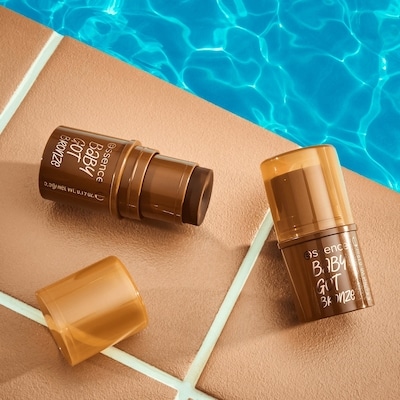 Baby Got Bronze Bronzing Stick Hazelnut Hug