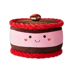 null Peluche Cheeky Icon en forme de gâteau – brun 1 ea, 10,00 $/1ch