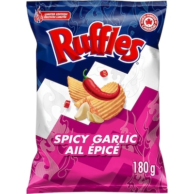 Ruffles Spicy Garlic Flavoured Potato Chips 180 g, $2.49/100g