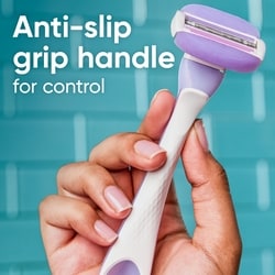 Gillette ComfortGlide Touch of Vitamin E, Disposable Razor for