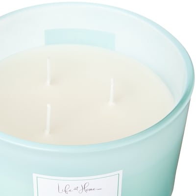Berries and Lime Leaf Scented Candle
