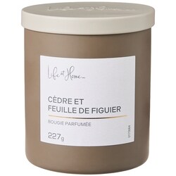 Life at Home Bougie parfumée Cèdre et feuille de figuier 1 ea, 10,00 $/1ch