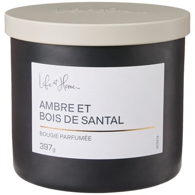 Life at Home Bougie parfumée Ambre et bois de santal 1 ea, 16,00 $/1ch
