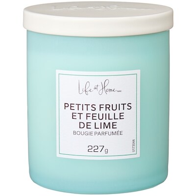 Life at Home Bougie parfumée Petits fruits et feuille de lime 1 ea, 10,00 $/1ch