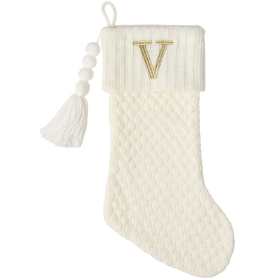 Life at Home Bas des Fêtes en tricot ivoire avec monogramme – lettre V 1 ea, 15,00 $/1ch