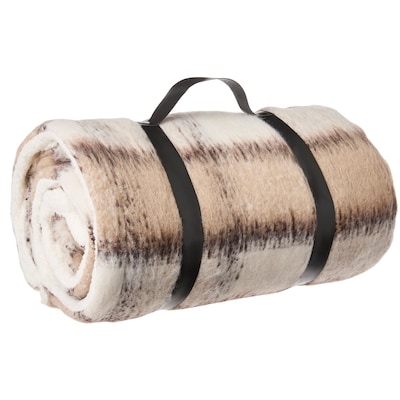 Life at Home Jeté en sherpa – motif écossais taupe 1 ea, 30,00 $/1ch