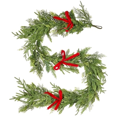 Juniper Berry Holiday Garland