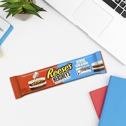 Reese's Peanut Butter Cups With Hershey'S Cookies 'N' Creme - 79 g