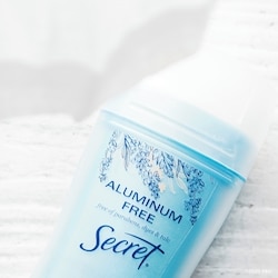 Aluminum Free Deodorant Coconut, 68 g 4