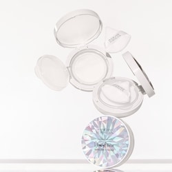 Mineral Wear® Diamond Blur Skincare Powder 5