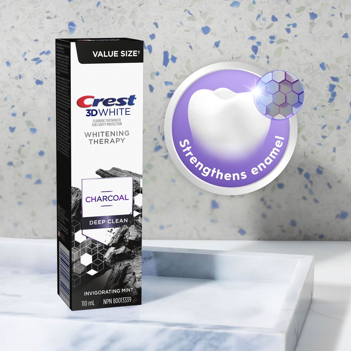 3D White Whitening Therapy Charcoal Deep Clean Fluoride Toothpaste, Invigorating Mint,  110 mL