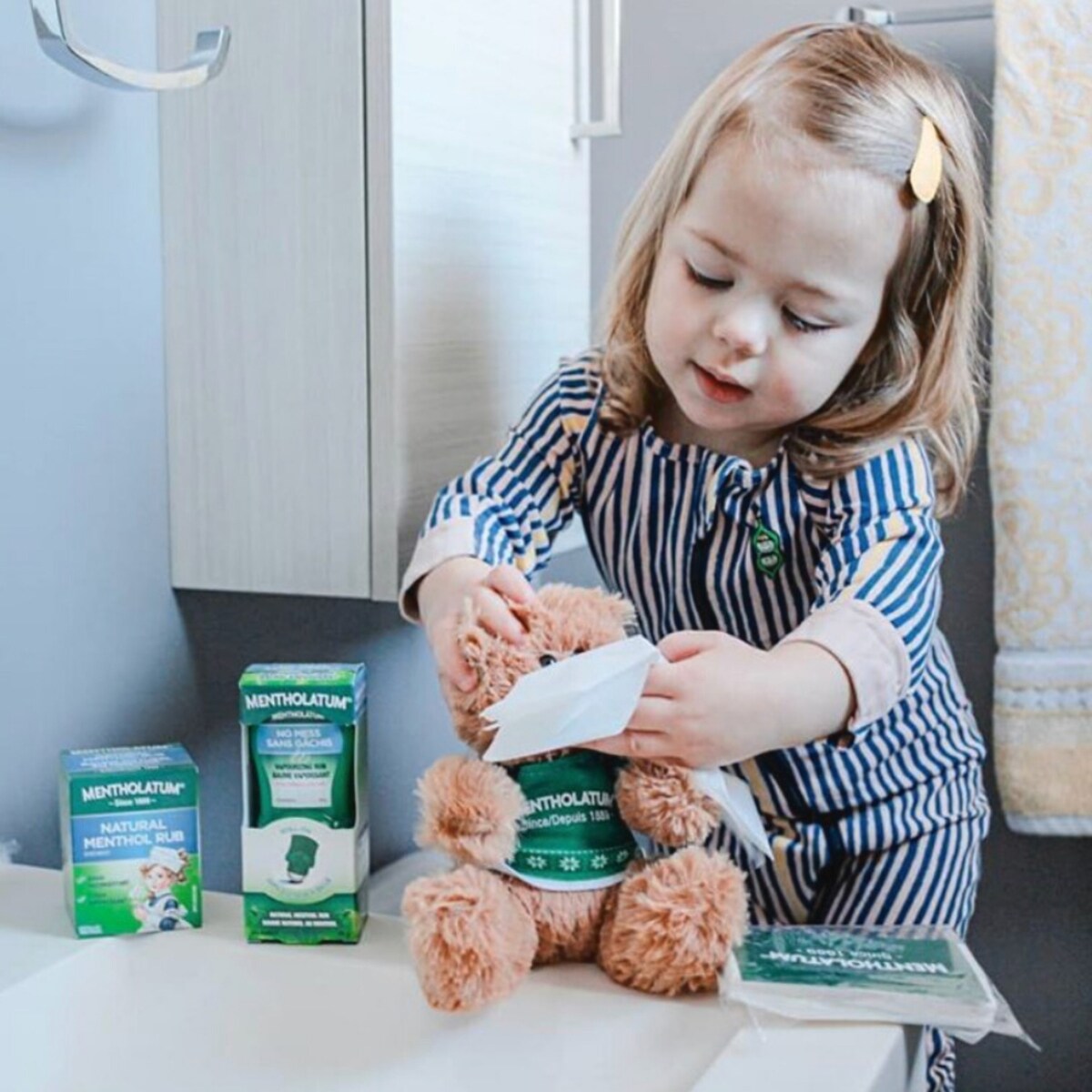 No Mess Natural Menthol Rub Roll On, Vapourizing Rub, Cough Suppressant & Nasal Decongestant
