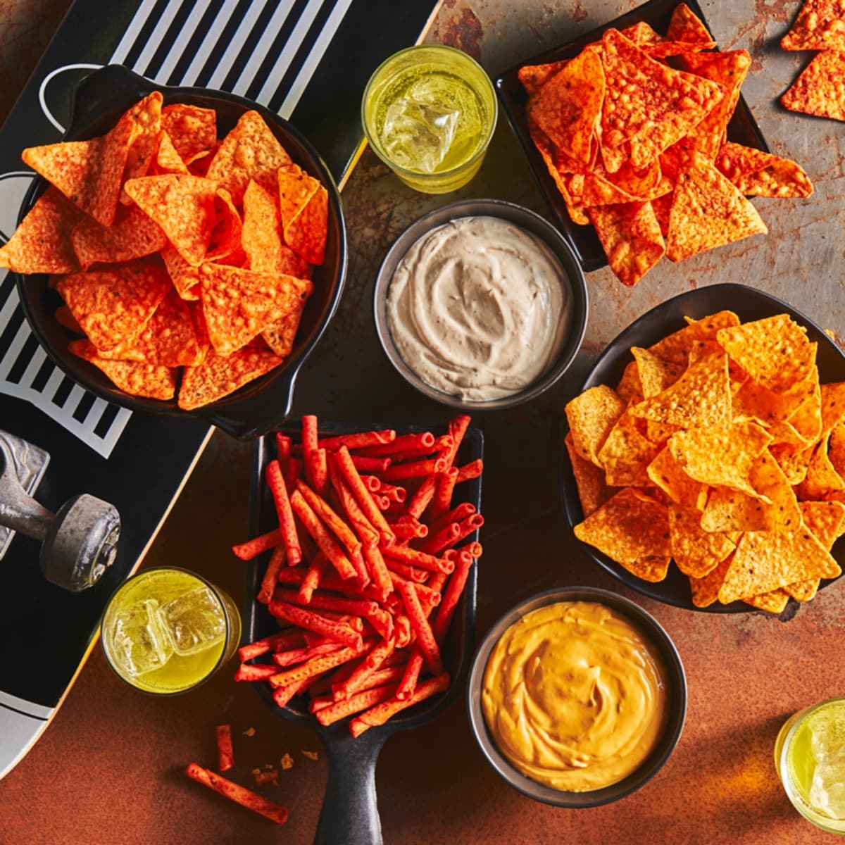 Chips tortilla aromatisées BBQ éclaté