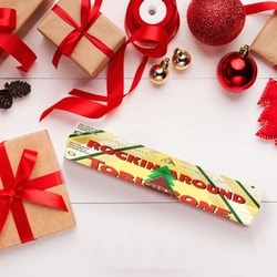 Milk Chocolate Bar with Honey and Almond Nougat, 340 g 3