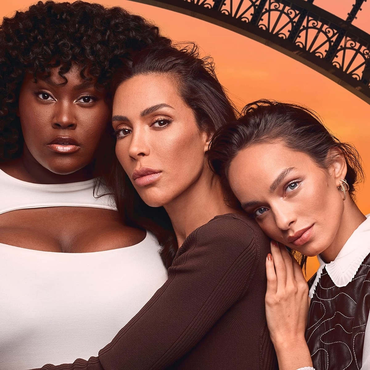 L'Oréal Paris Infallible Up to 24H Fresh Wear Bronzer, Longwear Soft Matte Finish, Waterproof & Heatproof, 250 Light, 0.31 oz