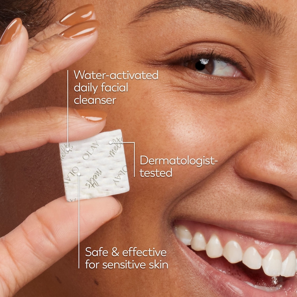 Mega Hydration Holiday Bag, Skincare Gift Set, 4pc, Body Wash, Face Cleanser, Daily Moisturizer, Night Moisturizer