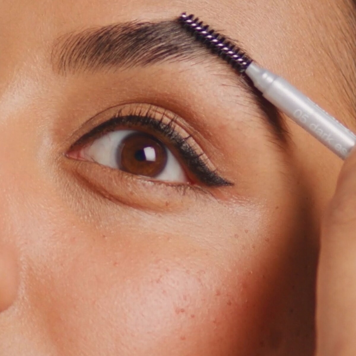 Stylo dessin de sourcils