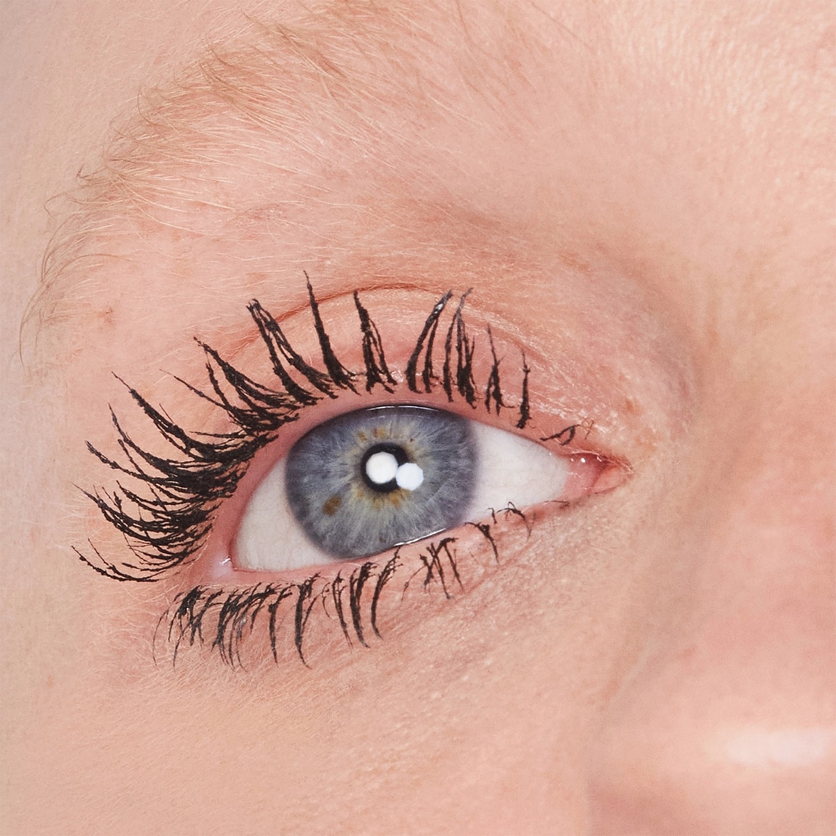 Mascara à fort volume et haute performance