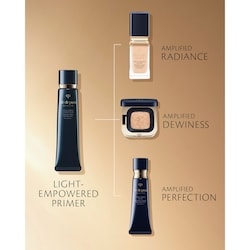 Radiant Fluid Foundation Natural 4