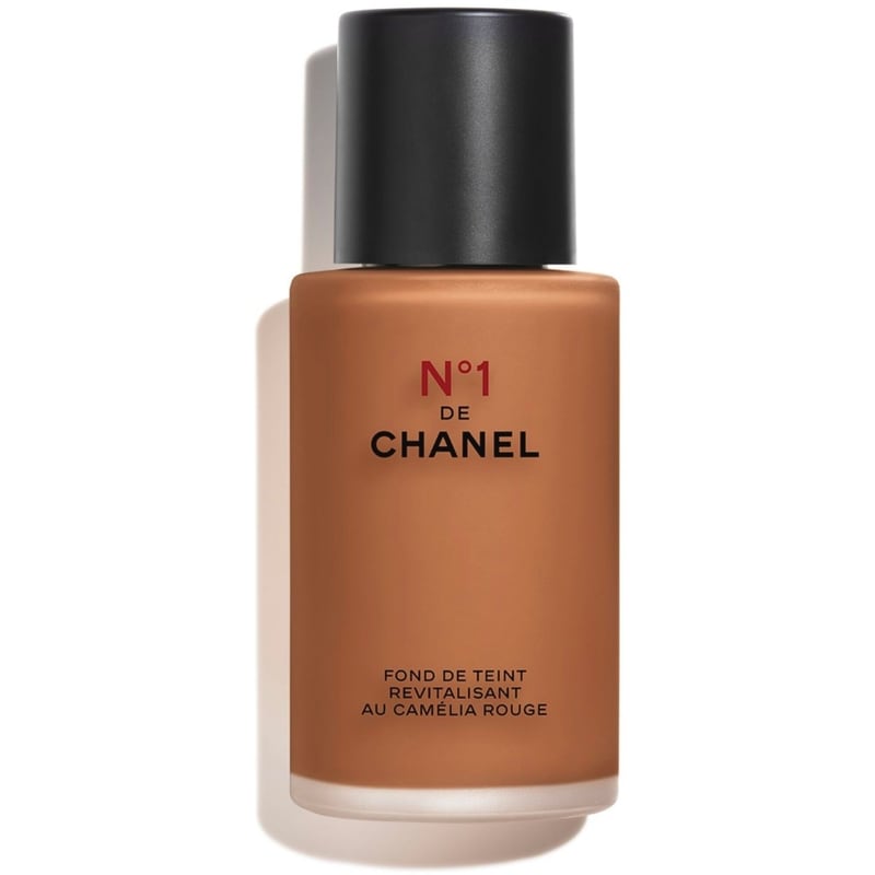 CHANEL N°1 DE CHANEL REVITALIZING FOUNDATION - Illuminates