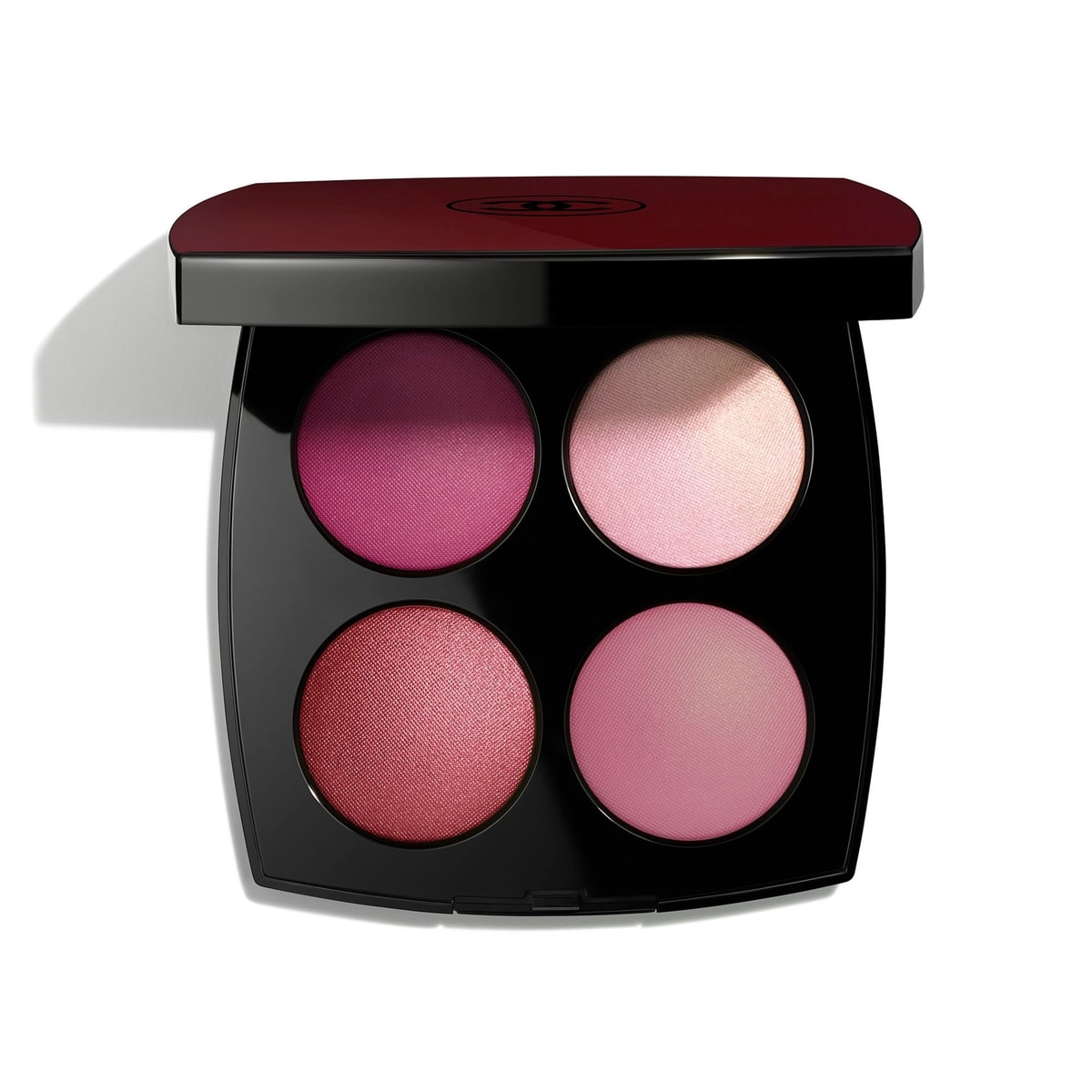 CHANEL ROUGE NOIR CONFIDENCE アイシャドウパレット CHANEL ROUGE NOIR CONFIDENCE EYESHADOW AND BLUSH PALETTE