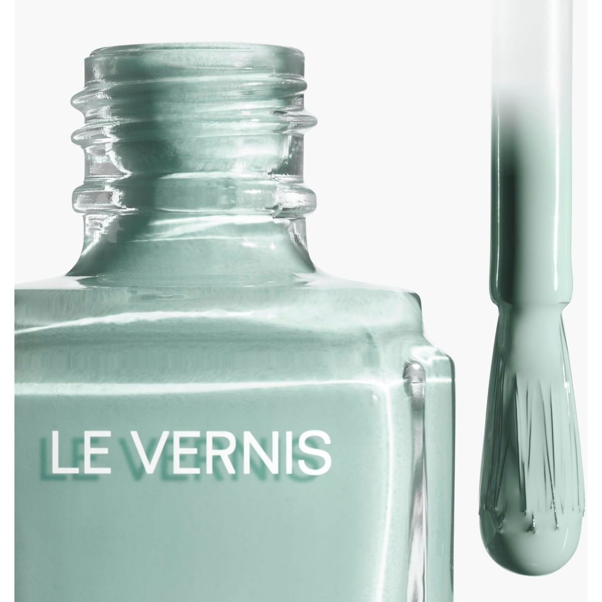 Le Vernis Nail Colour