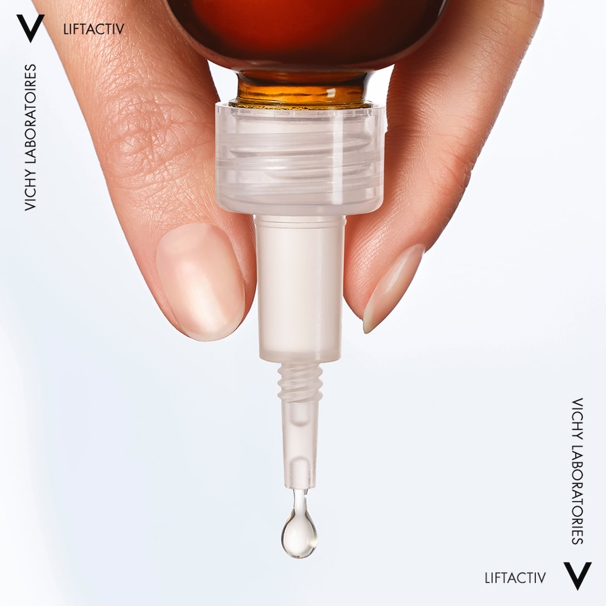 Liftactiv Supreme Vitamin C Face Serum with Hyaluronic Acid