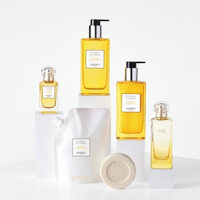 Un Jardin à Cythère, hair and body shower gel 5