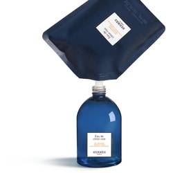 Eau de citron noir, hand and body cleansing gel refill 2
