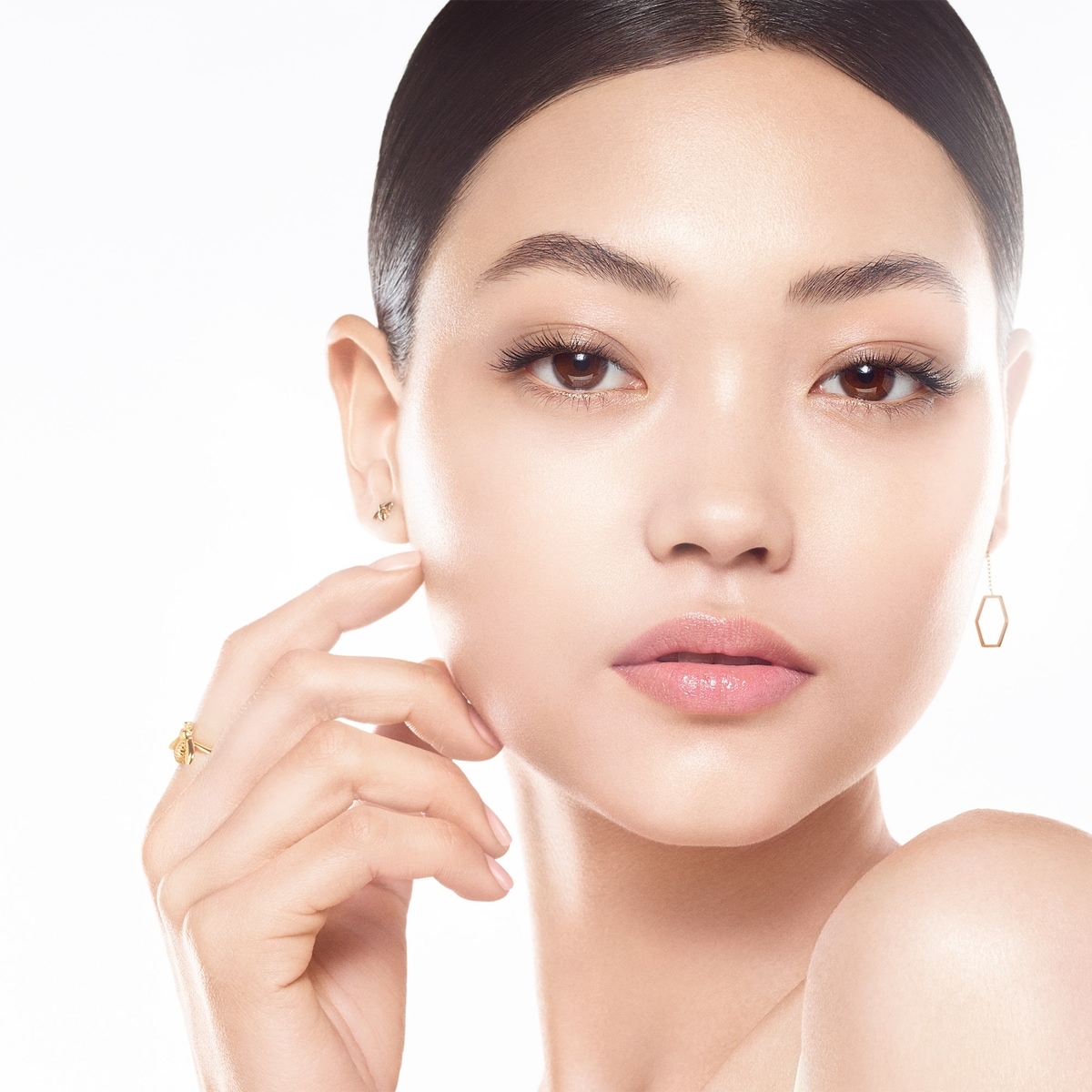 Abeille Royale Daily Repair Serum