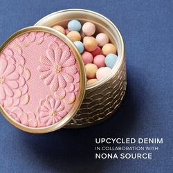 Guerlain Météorites Blooming Glow Light-revealing pearls of powder