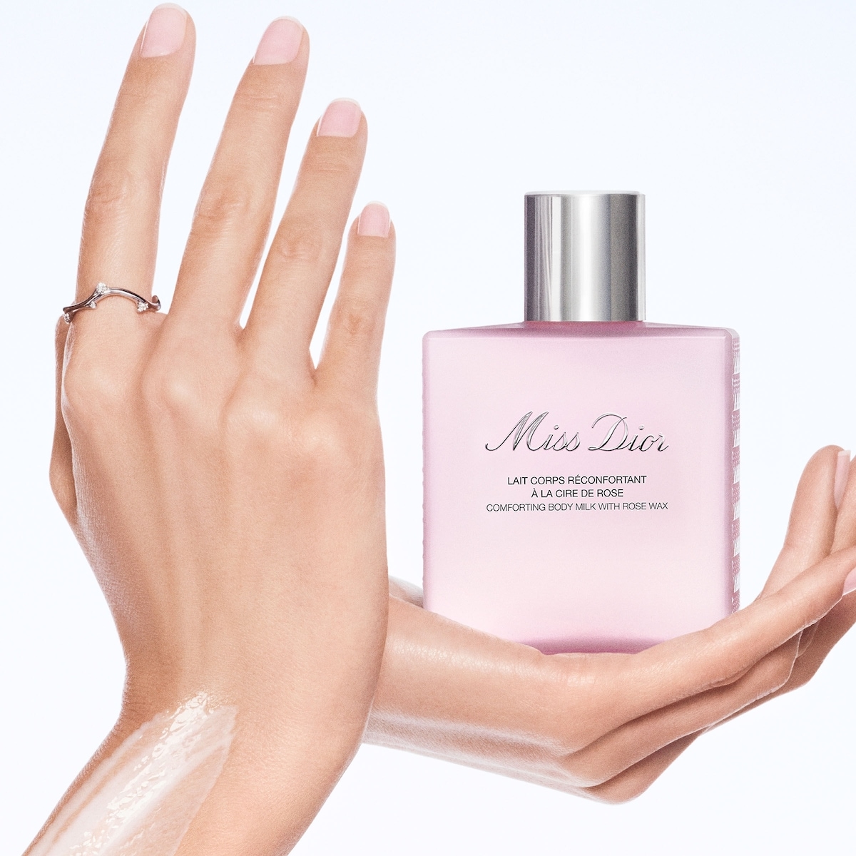Miss Dior Body Milk Hydrating Body Milk with Rose Wax