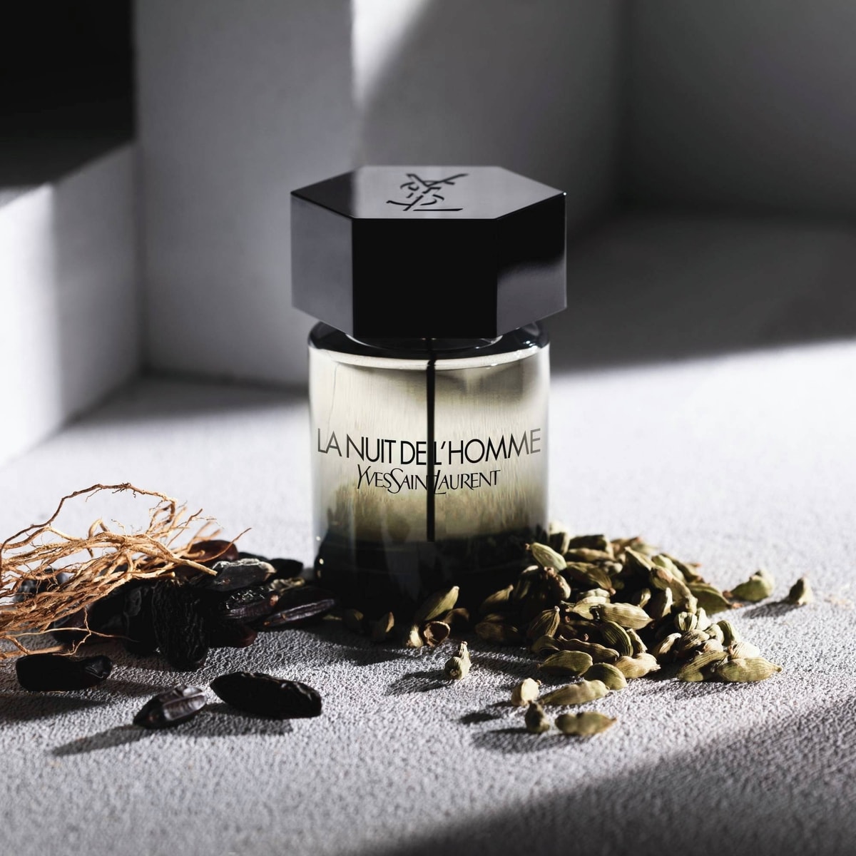 La Nuit De L'Homme Eau De Toilette, Spicy Warm Fragrance for Men