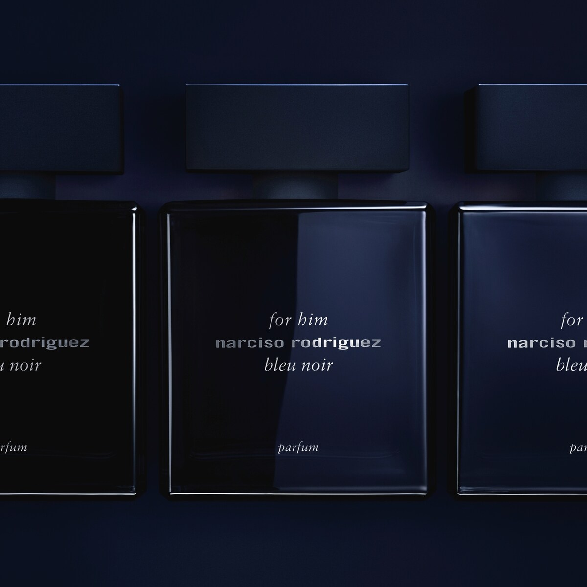 for him Blue Noir Parfum