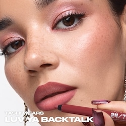 24/7 Glide-On Lip Pencil Waterproof 2