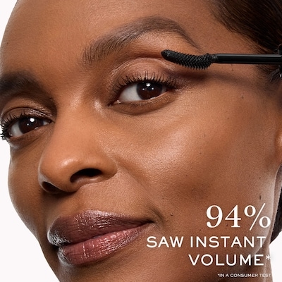 Lash Idôle Mascara non grumeleux pour des cils volumisés en éventail jusqu'à 24h Mascara 3