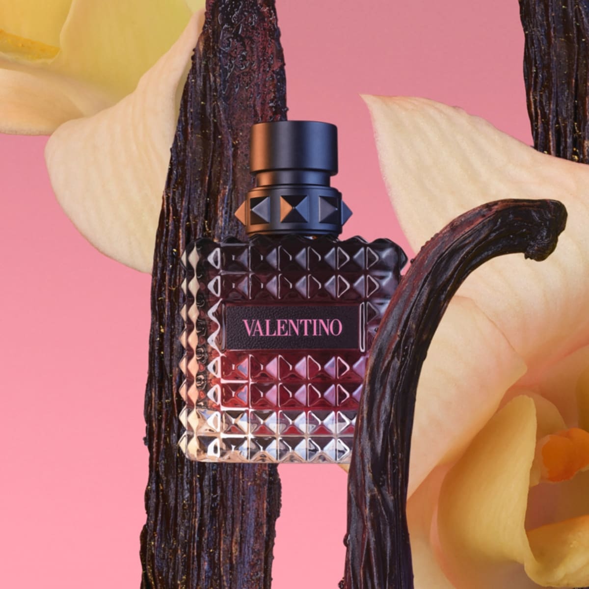 Valentino Born in Roma Donna Eau de Parfum Intense | Shoppers Drug