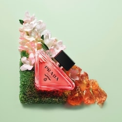 Paradoxe Intense Eau de Parfum - Rechargeable 3