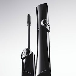 Vertigo Lift Extreme Length Mascara 6