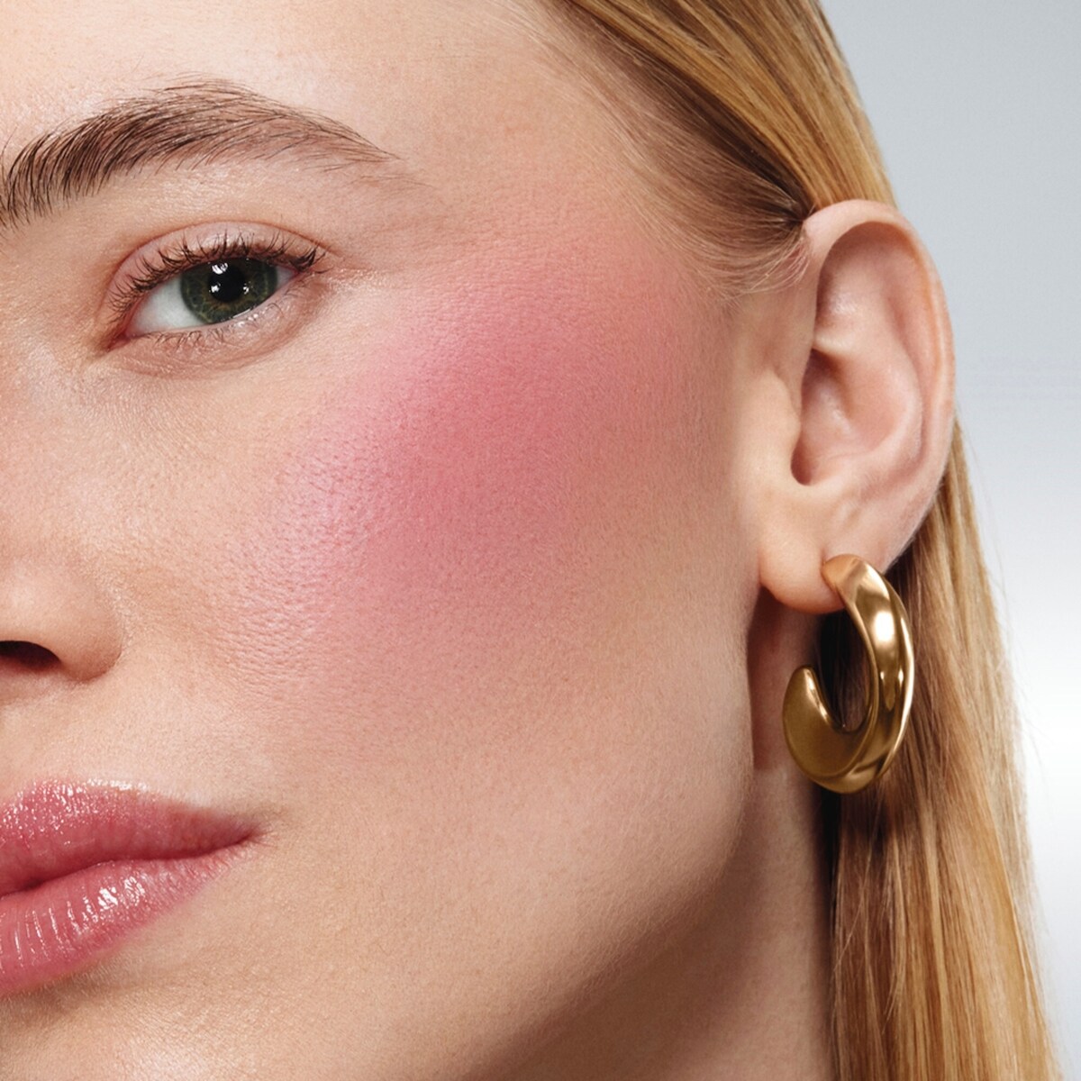 Blush Subtil Powder