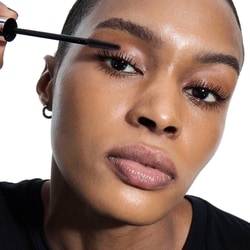 Lash Latex Lengthening & Lift Sculpting Mascara 3