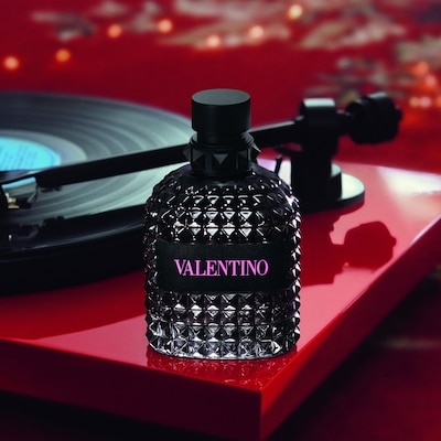Born in Roma Uomo Intense, Holiday Gift Set, 50ml + 10ml 2